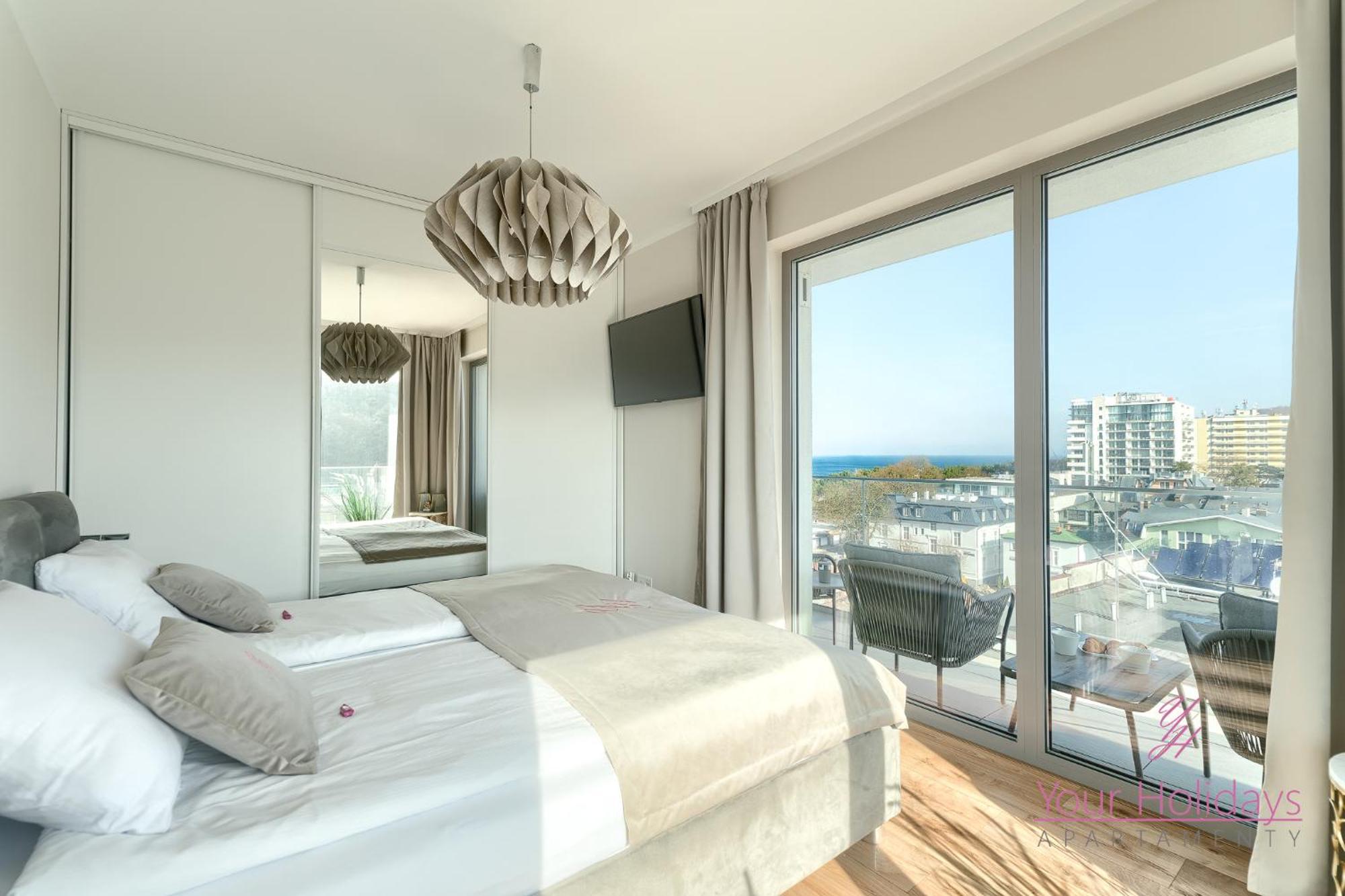 Your Holidays Promenada Gwiazd 14 *